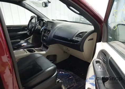 2018 Dodge Grand Caravan Sxt z USA, uszkodzony, nr VIN 2C4RDGCG7JR140213